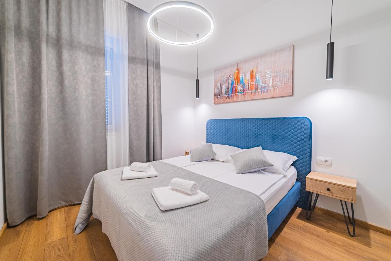 Apartman Lena Centar Bol Luaran gambar